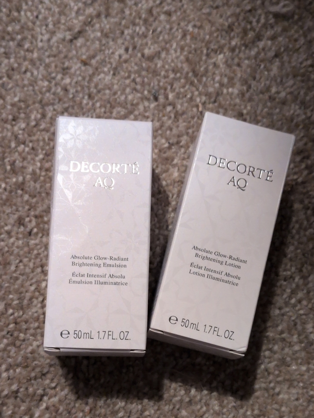 Decorte AQ Absolute Glow-Radiant Brightening Emulsion And Lotion Duo